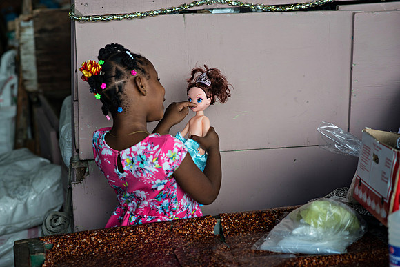 Bill Mortley Photography_Castries Today_BMP-4139