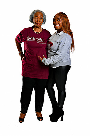Philipl Mortley Photography_ Brittany's Graduation Photoshoot_ November 5th, 2022_ BMP-5568