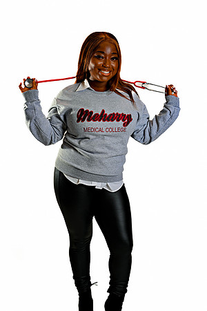 Philipl Mortley Photography_ Brittany's Graduation Photoshoot_ November 5th, 2022_ BMP-5558