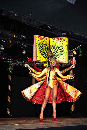 Bill Mortley_2015 Carnival Queen Show _July 4th_2015-6159