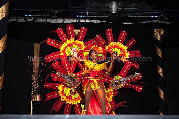 Bill Mortley_2015 Carnival Queen Show _July 4th_2015-6148