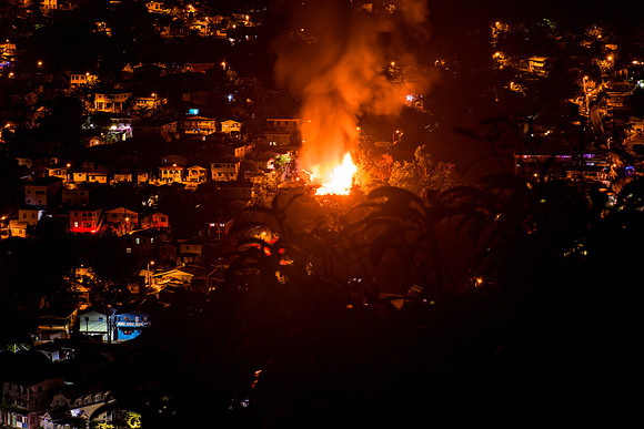 Bill Mortley Photography_Fire In Castries_BMP-4396