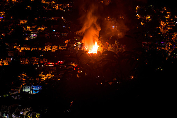 Bill Mortley Photography_Fire In Castries_BMP-4397