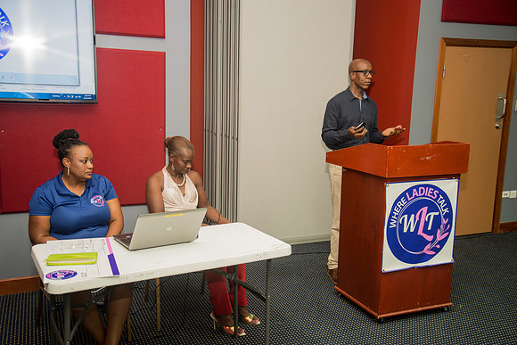 Bill Mortley Photography_ Where Ladies Talk - 05.15.2021_BMP-4257
