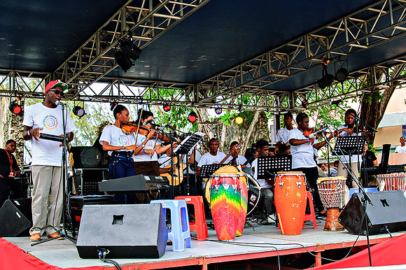 Bill Mortley_Main Stage Sunday 2015 _ May 9th_2015-0282