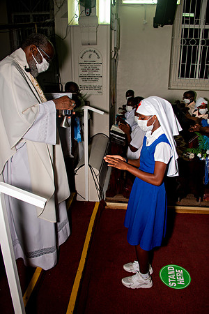 Bill Mortley Photography_ Holy Trinity's Confirmation_May 25th, 2022_ BMP-5783