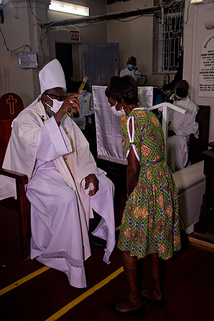 Bill Mortley Photography_ Holy Trinity's Confirmation_May 25th, 2022_ BMP-5852