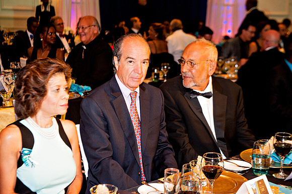 Bill Mortley_The Prime Minister's Independence Ball --0895