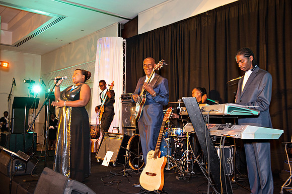 Bill Mortley_The Prime Minister's Independence Ball --0914