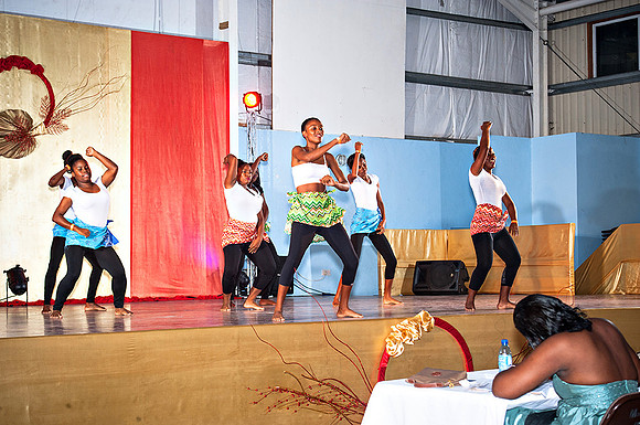 Bill Mortley_Valley Carnival Queen Show _June 20th_2015-4809