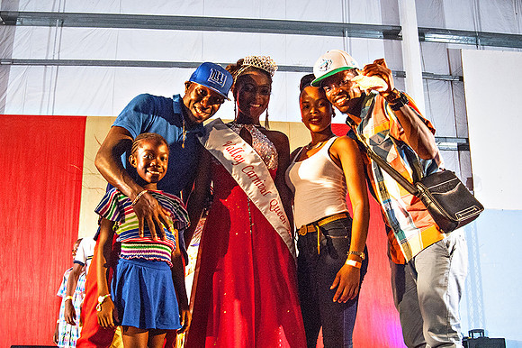 Bill Mortley_Valley Carnival Queen Show _June 20th_2015-0073