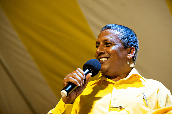 Bill Mortley_St Lucia_UWP's DSH Vieux Fort Meeting_BMP-5354