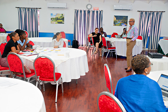 Bill Mortley Photography_FSSP Caribbean- Proposal Writing- Day 2_April 26th, 2024_BMP-9278