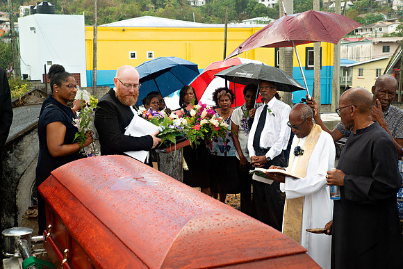 Bill Mortley Photography_Dr. Leslie Arthur Lewis_May 14th, 2024_BMP-9327-0127