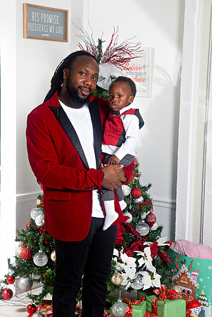 Bill Mortley Photography_Daniel Gordon Family Xmas Photoshoot_December23rd, 2023_BMP-6297-2