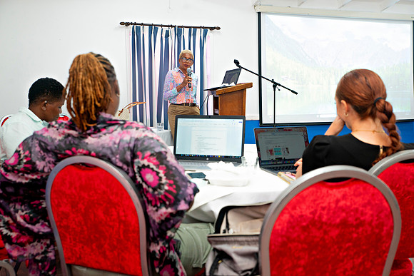 Bill Mortley Photography_FSSP Caribbean- Proposal Writing- Day 2_April 26th, 2024_BMP-9194