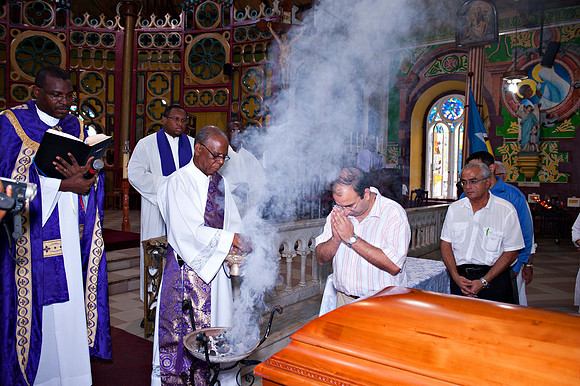 Bill Mortley _12202010_St. Lucia_BMP-1574
