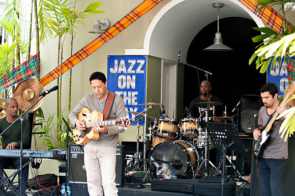 Bill Mortley_Jazz 2014- Capella_May 2nd, 2014-6334
