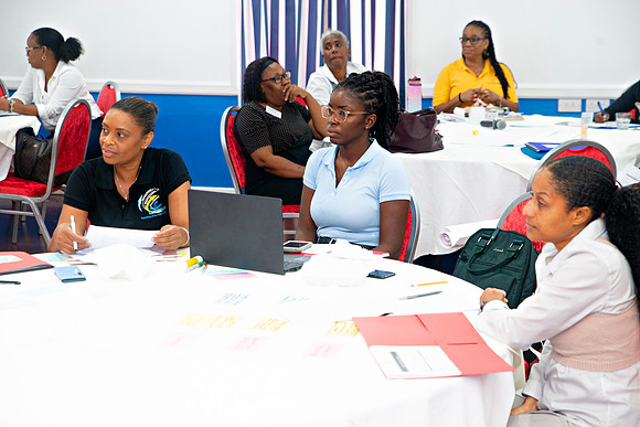 Bill Mortley Photography_FSSP Caribbean- Proposal Writing- Day 2_April 26th, 2024_BMP-9256