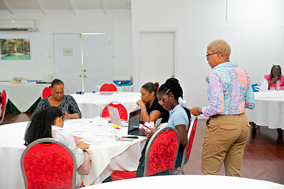 Bill Mortley Photography_FSSP Caribbean- Proposal Writing- Day 2_April 26th, 2024_BMP-9187