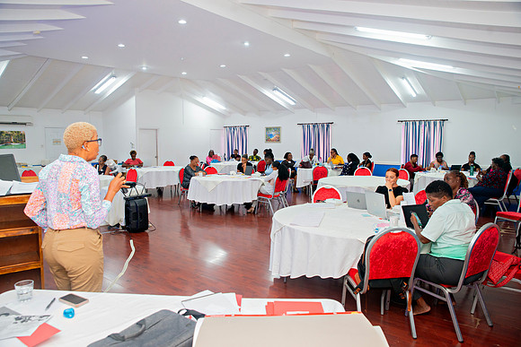 Bill Mortley Photography_FSSP Caribbean- Proposal Writing- Day 2_April 26th, 2024_BMP-9208